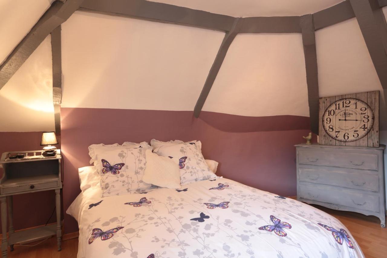 Restaurant & Chambres D'Hotes L'Eau Vive Fatouville-Grestain Экстерьер фото